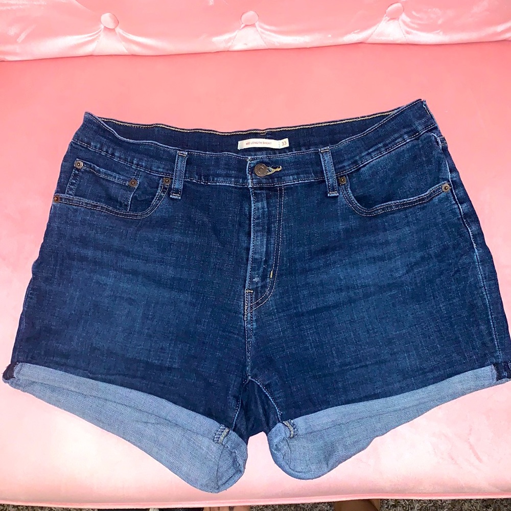 Jean Short Rarely use, Levi’s brand size 33